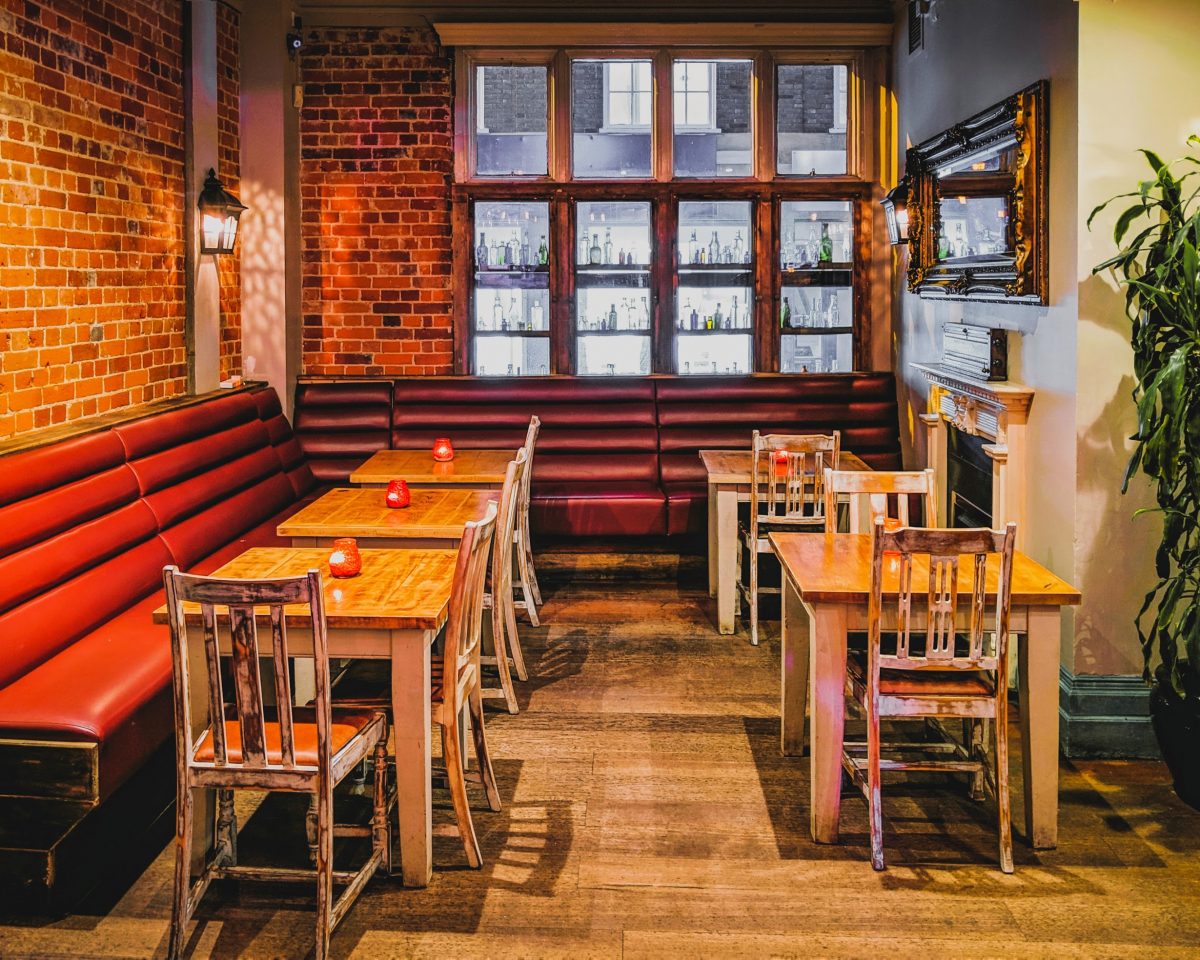 Mr Postles, Bar, Restaurant, Cocktails, Beers