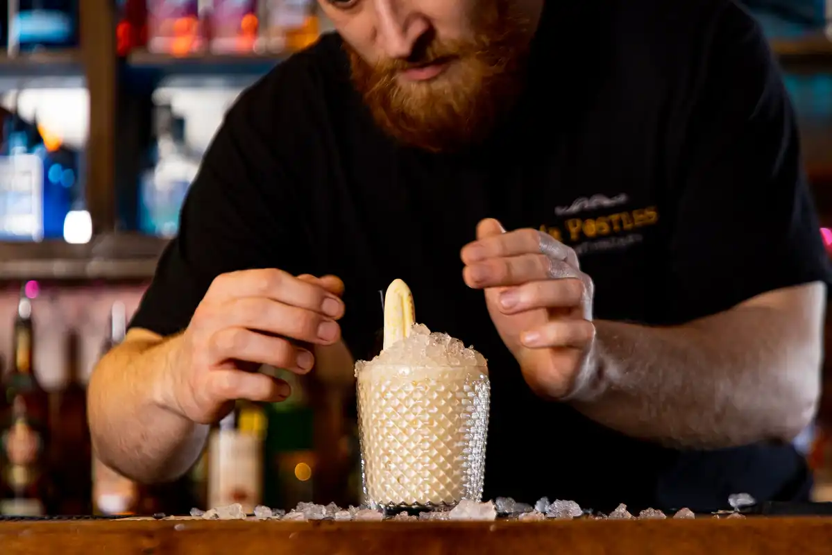 Mr Postles, Bar, Restaurant, Cocktails, Beers